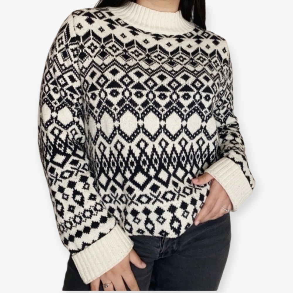 Vintage Old Navy Black and Cream Scandinavian Ski Heavyweight Fairisle Sweater M